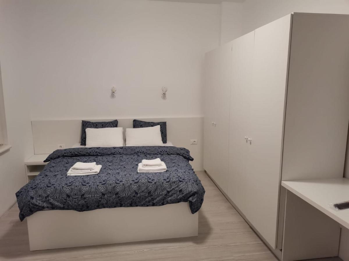بوخارست Old Town Bar Apartments On Street Tonitza المظهر الخارجي الصورة